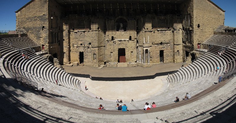orange_theatre antique.jpg - Het bekendste gebouw van Orange is het oude Romeinse theater.